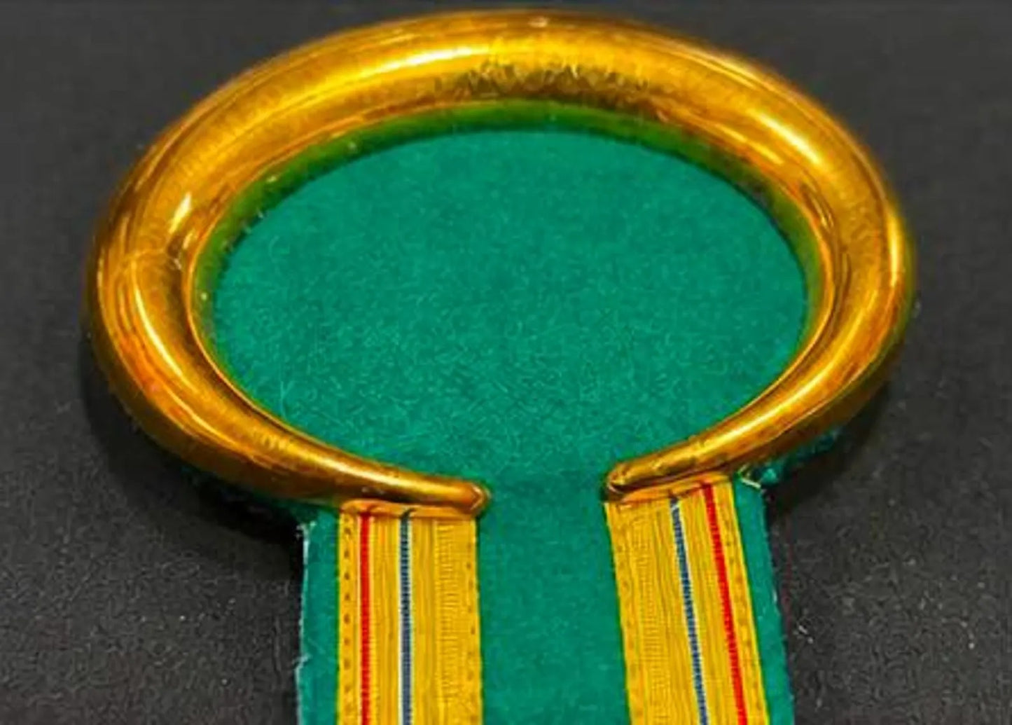 Military Ceremonial Shoulder Cord Loop (Gold Bullion Lanyard) – Premium Dress Uniform Accessory